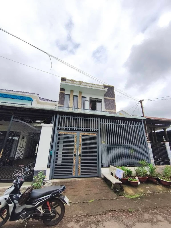 Bán nhà Xuân Tân Long Khánh 5PN 139m² chỉ 2,1 tỷ