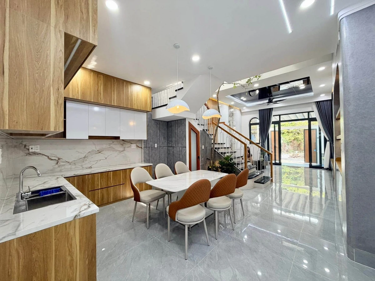 Bán nhà lầu 90m2 gần Đồng Khởi, Biên Hòa, giá 1,75 tỷ - Ảnh thu nhỏ 5