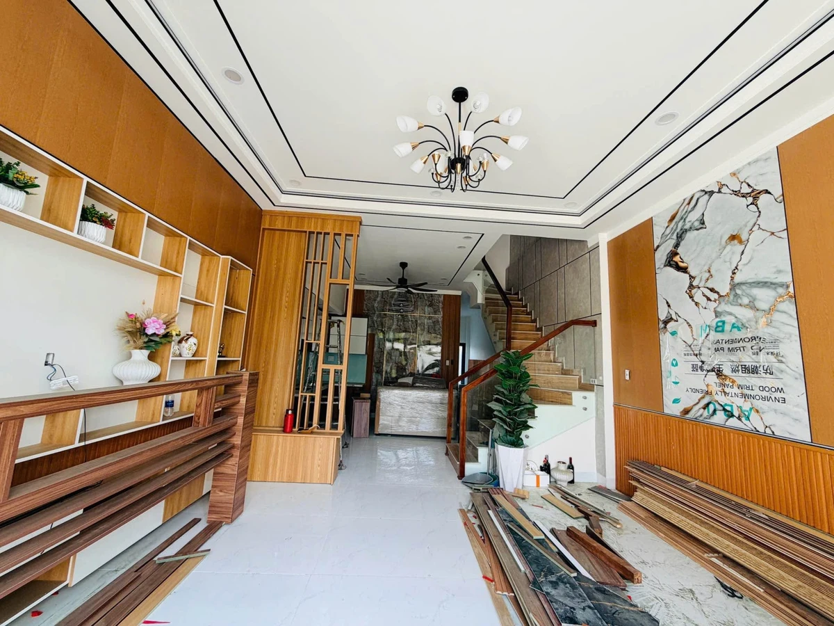 Bán nhà Long Khánh 115m2, 3 PN, 1 tỷ 950 triệu - Ảnh thu nhỏ 3