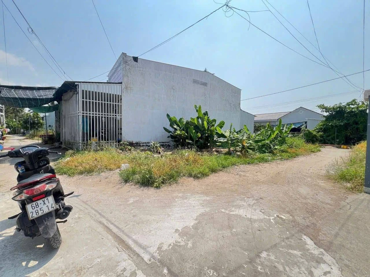 Bán đất nền hẻm góc 3 mặt tiền 74,79m² Rạch Giá - Ảnh 1