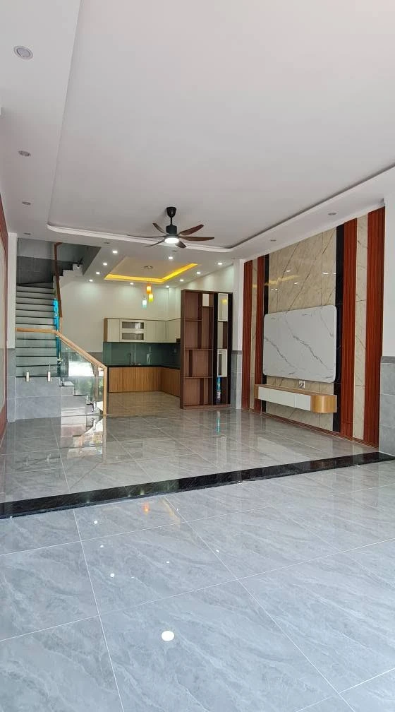 Bán nhà 90m2 3 phòng ngủ tại KDC Lavender, Đồng Nai, giá 2 tỷ 850 triệu - Ảnh thu nhỏ 2