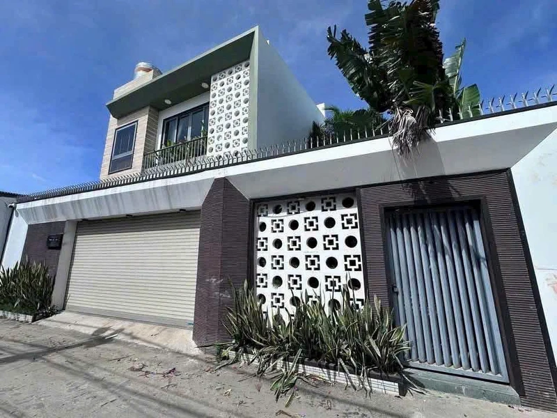 Bán nhà lầu 2 mặt tiền Phan Thiết 225m², 4PN, 7 tỷ 5