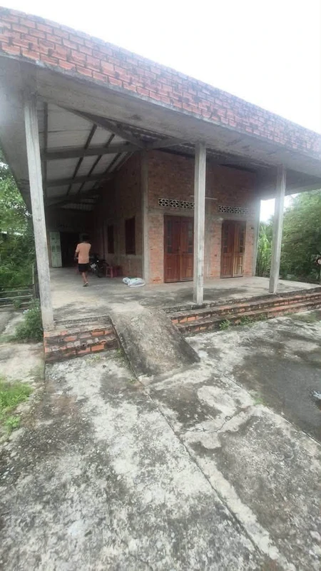 Bán nhà đất thổ cư 1100m2 Tân Long An giá 2 tỷ