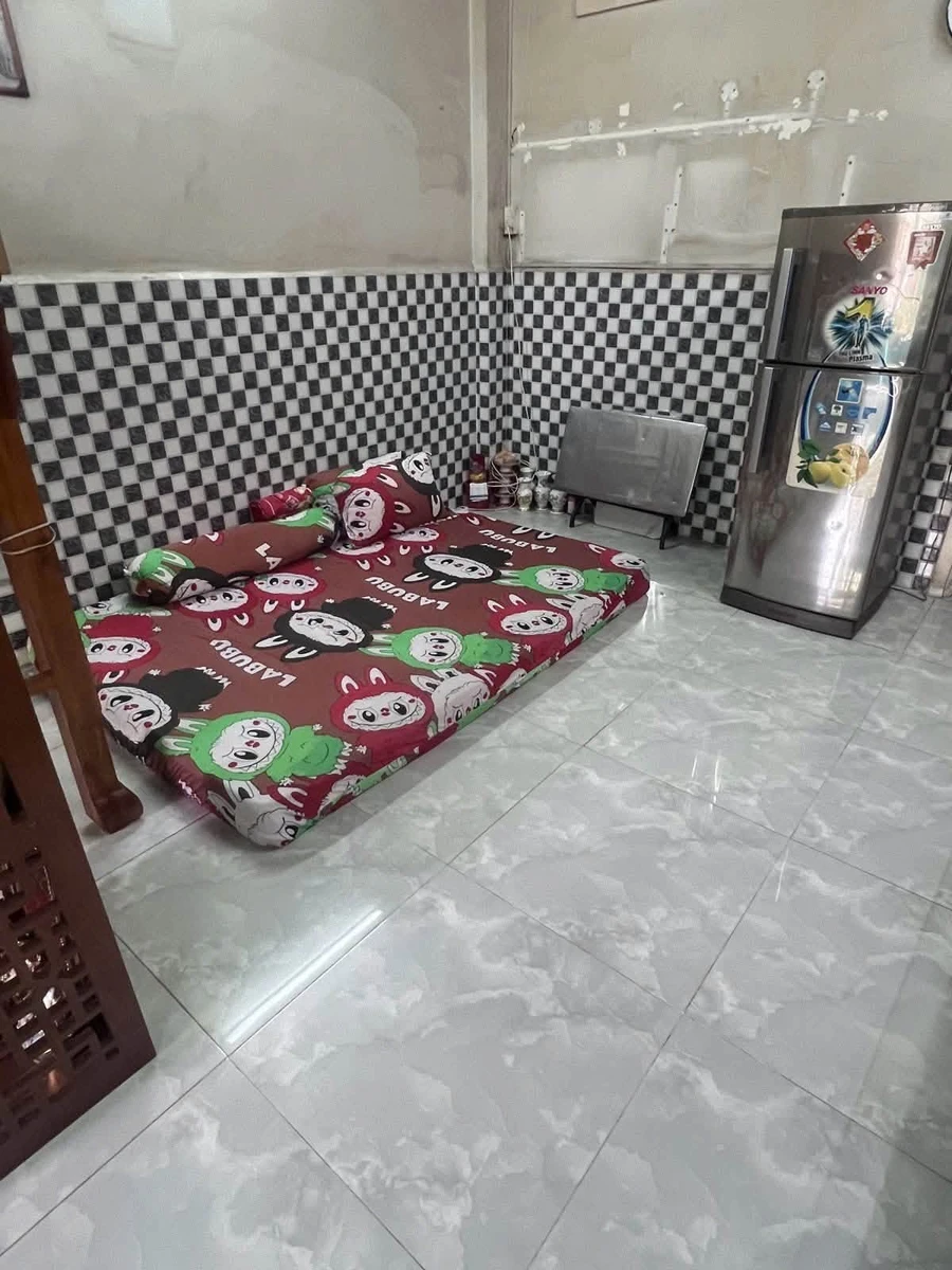 Bán nhà hẻm xe hơi 37m² đường Lạc Long Quân, gần Đầm Sen, Quận 11 - Ảnh thu nhỏ 4