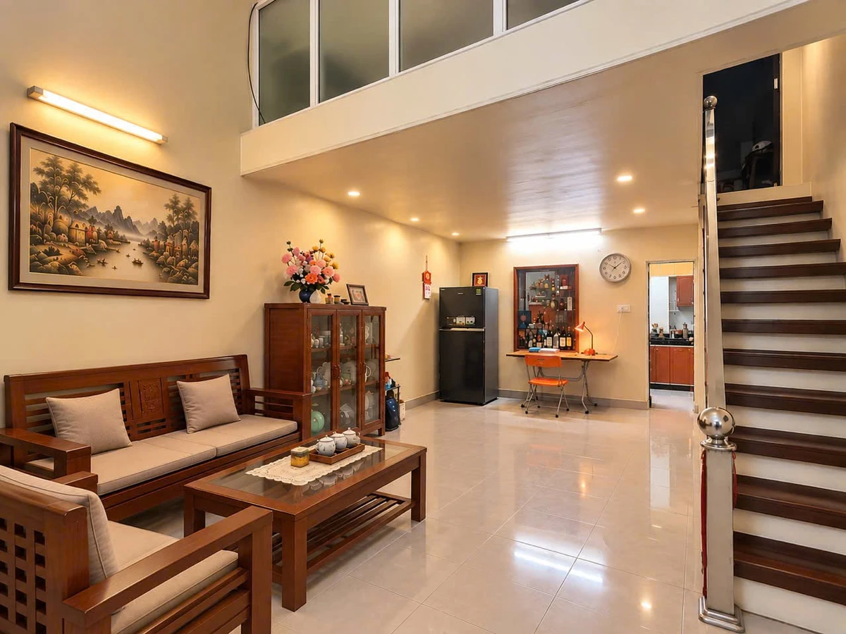 Bán nhà 50m2 2 tầng Trần Nguyên Hãn khoảng 2 tỷ - Ảnh 1