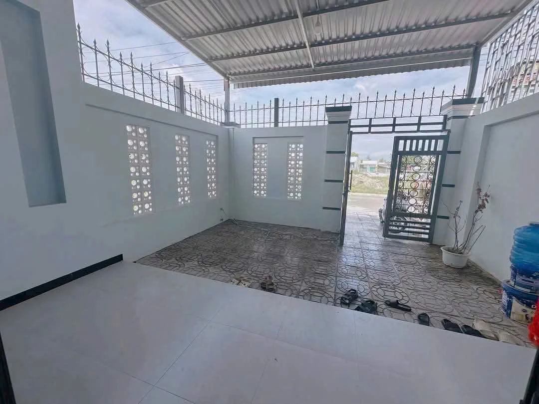 Nhà cấp 4 mặt sông Hàm Liêm 104.5m2, 2 phòng ngủ, 1.9 tỷ - Ảnh thu nhỏ 2
