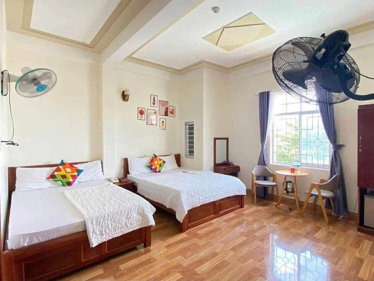Bán nhà khách sạn mặt tiền Nguyễn Huệ, Quy Nhơn 541m² - Ảnh 1