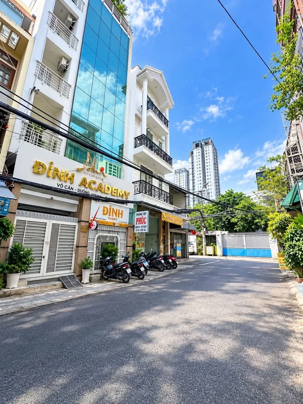 Bán nhà cấp 4 gác lửng 45m2 kiệt Phạm Cự Lượng, Sơn Trà, Đà Nẵng trog
