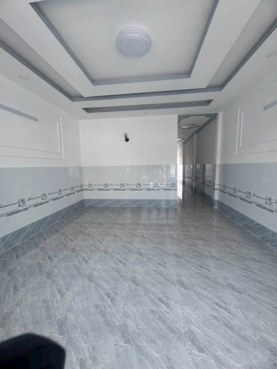 Bán nhà cấp 4 có 2 phòng ngủ 110m² tại Xuân Thới Sơn - Ảnh thu nhỏ 4