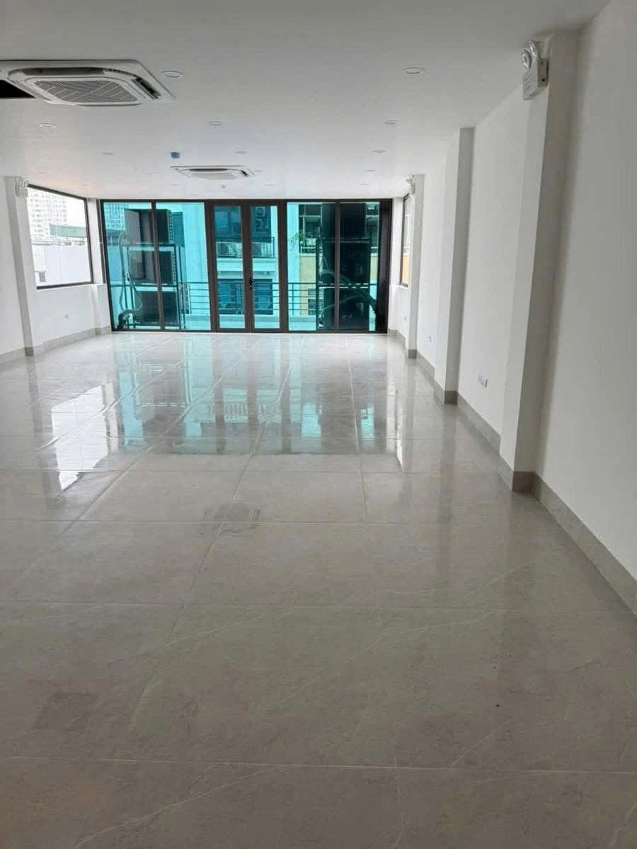 Bán tòa nhà mặt phố 97m² mặt tiền 6m Nguyễn Ngọc Nại - Ảnh thu nhỏ 2