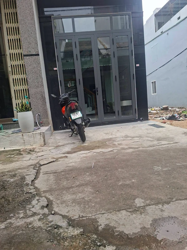 Bán nhà hẻm 6m khu Ngô Mây, Quy Nhơn, đất 42m², sử dụng 84m²