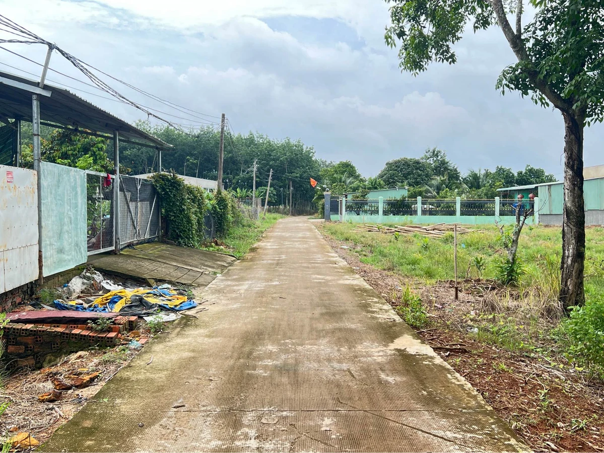 Bán lô đất Cầu Rạt 20,000 m² giá 330 triệu - Ảnh thu nhỏ 2