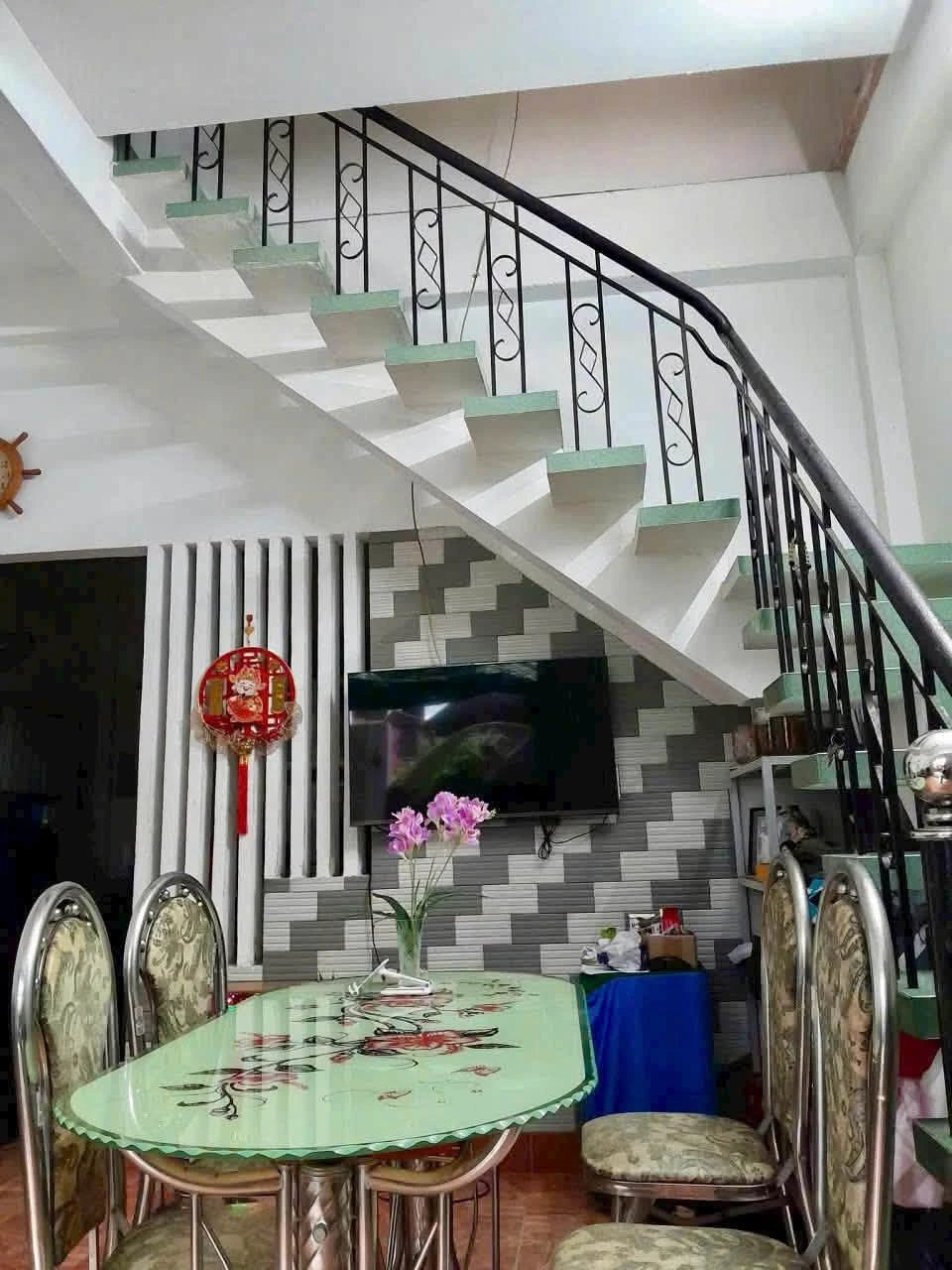 Bán nhà 2 tầng 39,4m² Nguyễn Công Trứ, Đắk Lắk - Ảnh 1