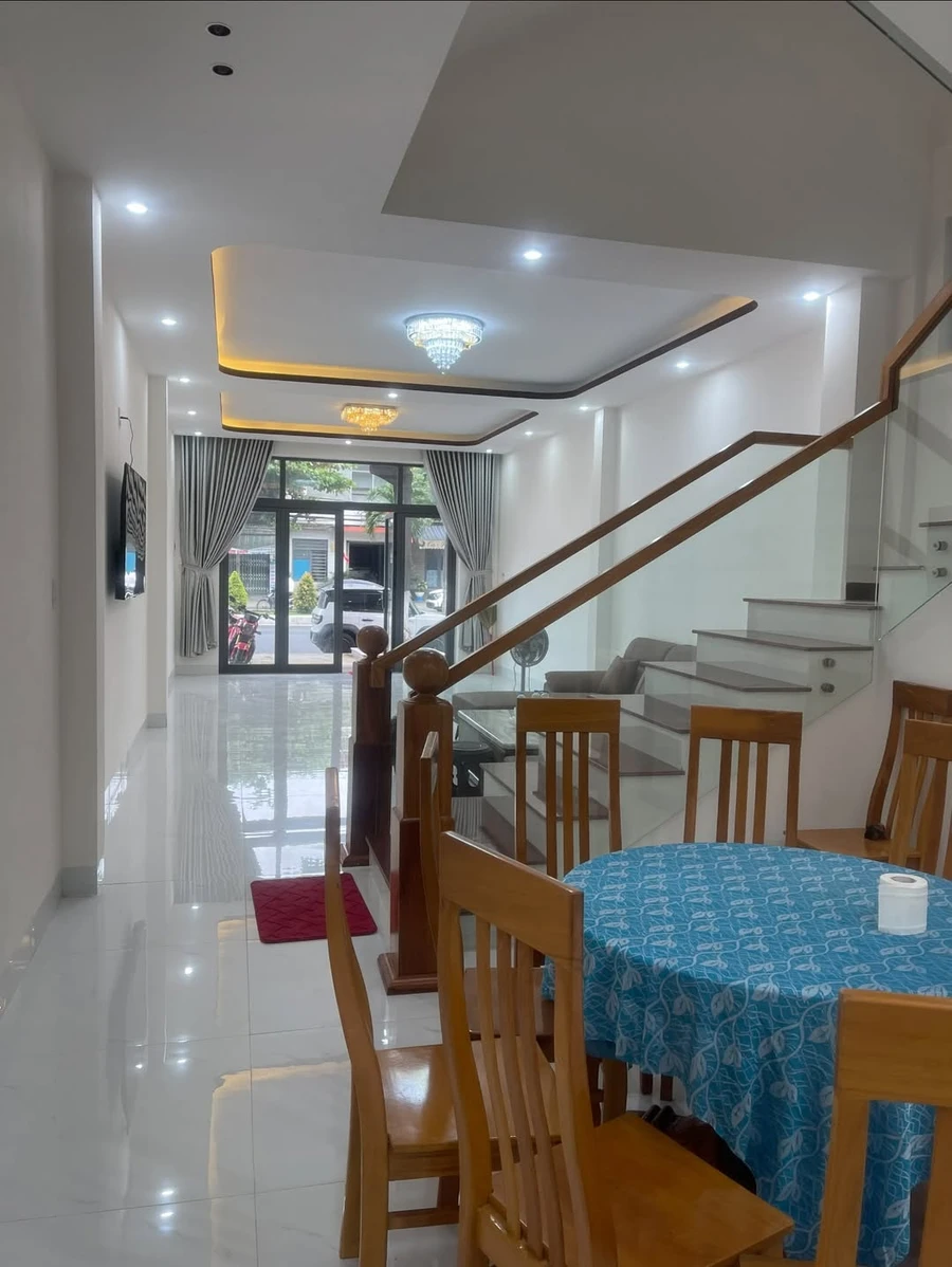 Bán nhà 3 tầng 4 phòng ngủ 95m² Đà Nẵng giá 9 tỷ - Ảnh 1