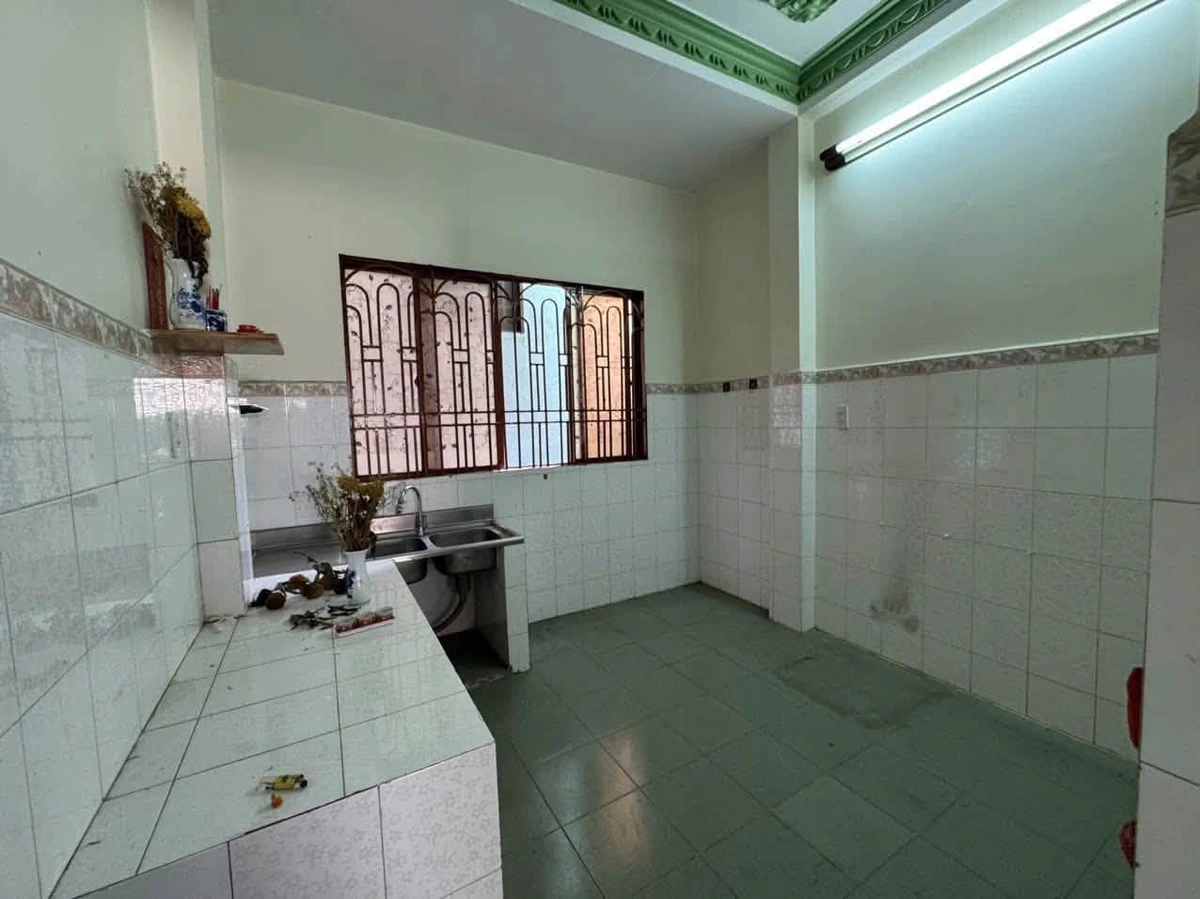 Bán nhà 4 tầng 27m² 3PN Quận 5, Hà Tôn Quyền, 5.75 tỷ - Ảnh thu nhỏ 3