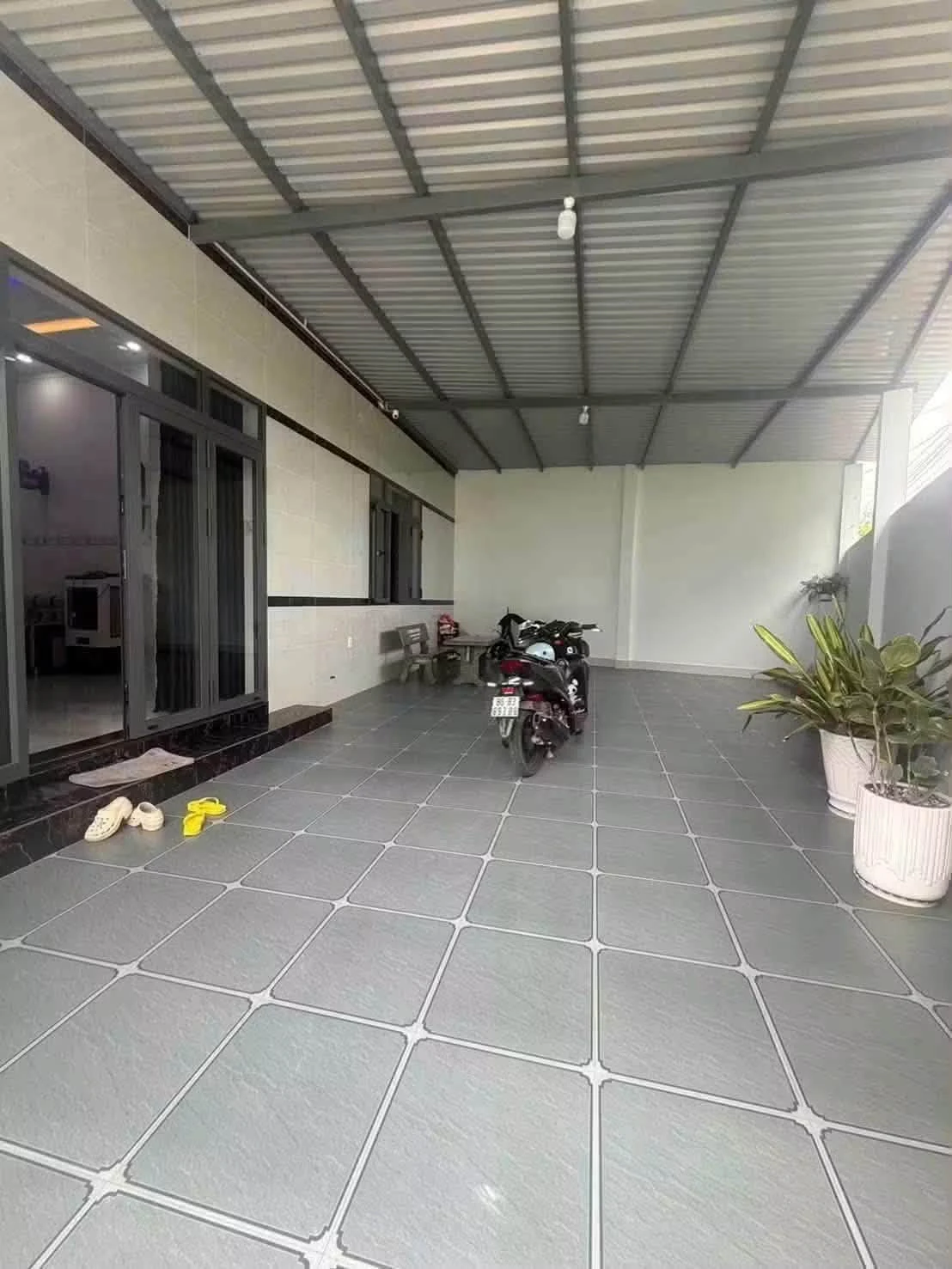 Bán nhà góc 2 mặt tiền 150m2 Phan Thiết 1 tỷ 550 triệu - Ảnh 1