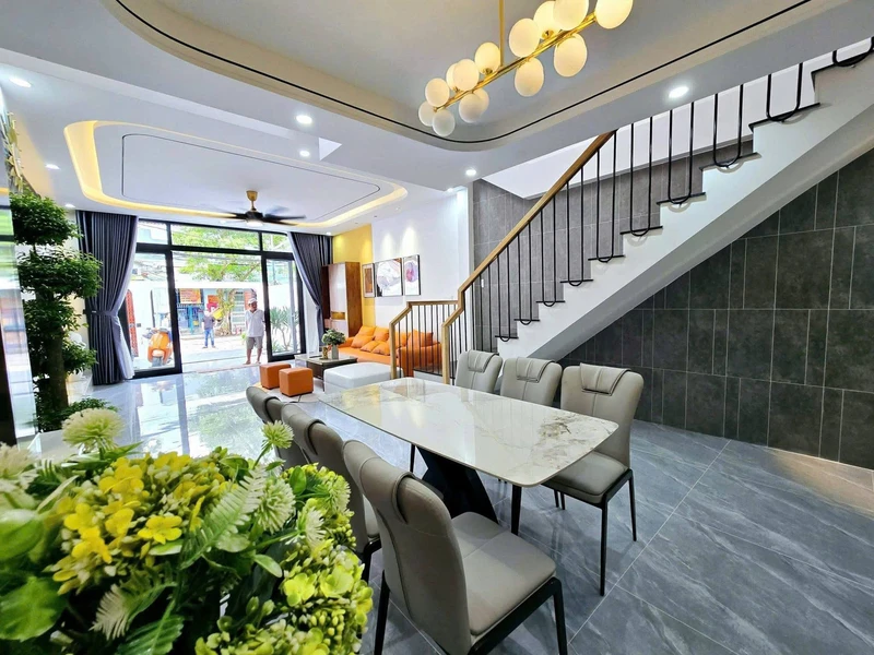 Bán nhà 2 tầng 110m2 kiệt 5m Hoàng Văn Thái, 5 tỷ