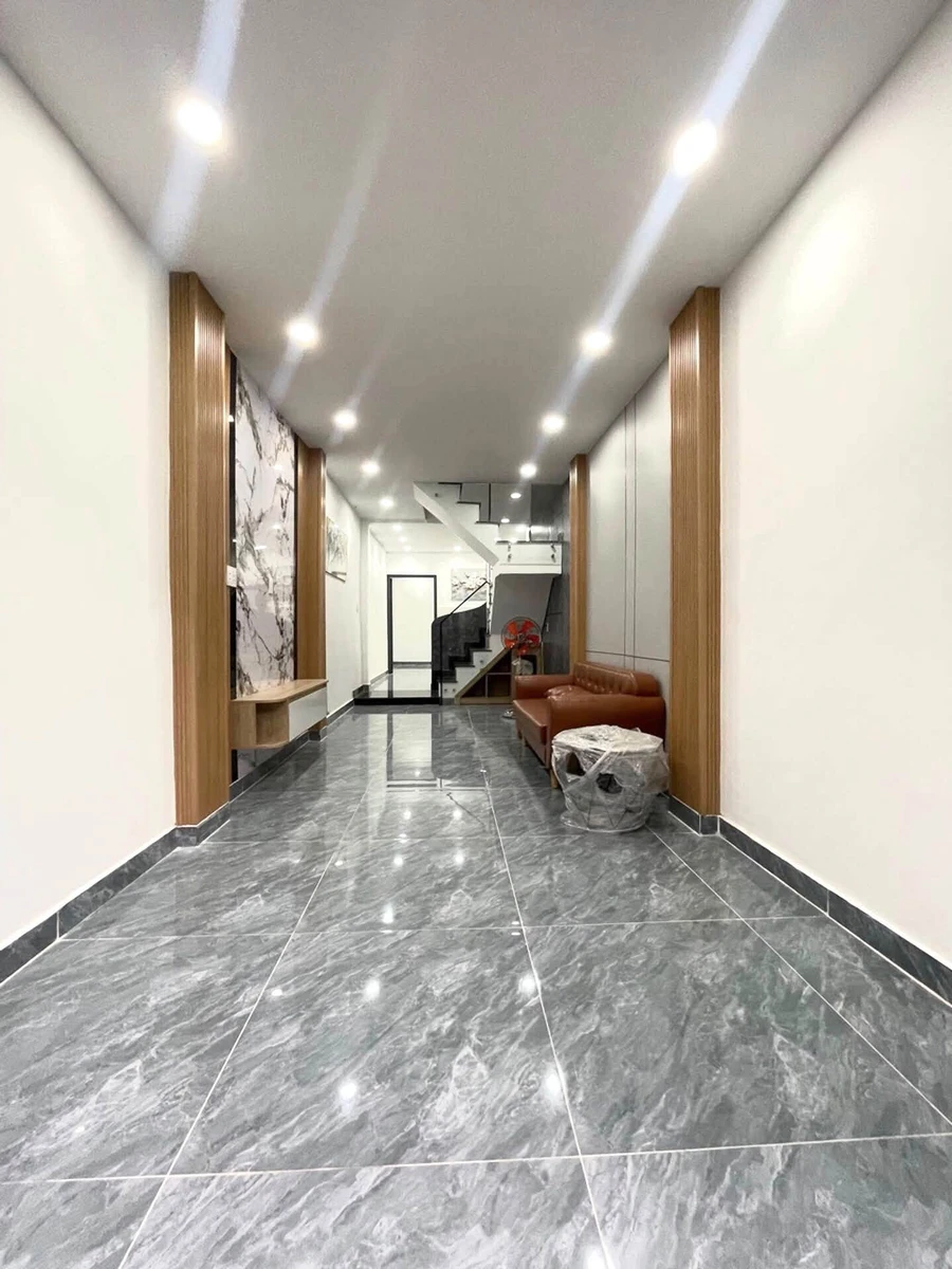 Bán nhà hẻm xe hơi 60m2 Tỉnh Lộ 10 gần Aeon Mall Bình Tân, giá 4,9 tỷ - Ảnh 1