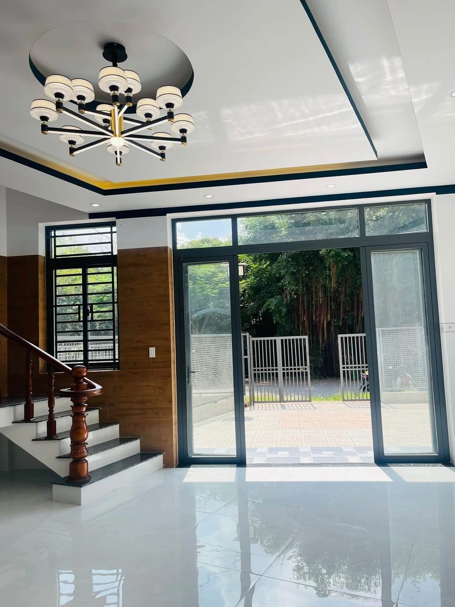 Bán nhà 1 trệt 1 lầu 87m² Long Điền 2 tỷ 350 triệu - Ảnh thu nhỏ 2