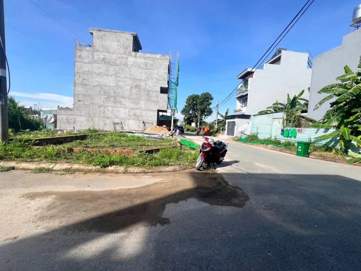 Bán lô góc 80m2 Bưng Ông Thoàn Phú Hữu 5.7 tỷ - Ảnh thu nhỏ 3