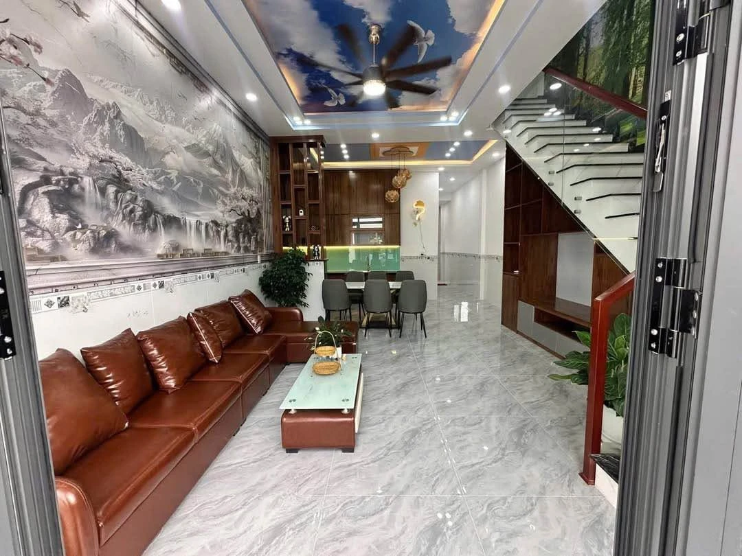 Bán nhà mới xây full nội thất 100m² Mỹ Hạnh 2 tỷ 550 triệu - Ảnh thu nhỏ 3