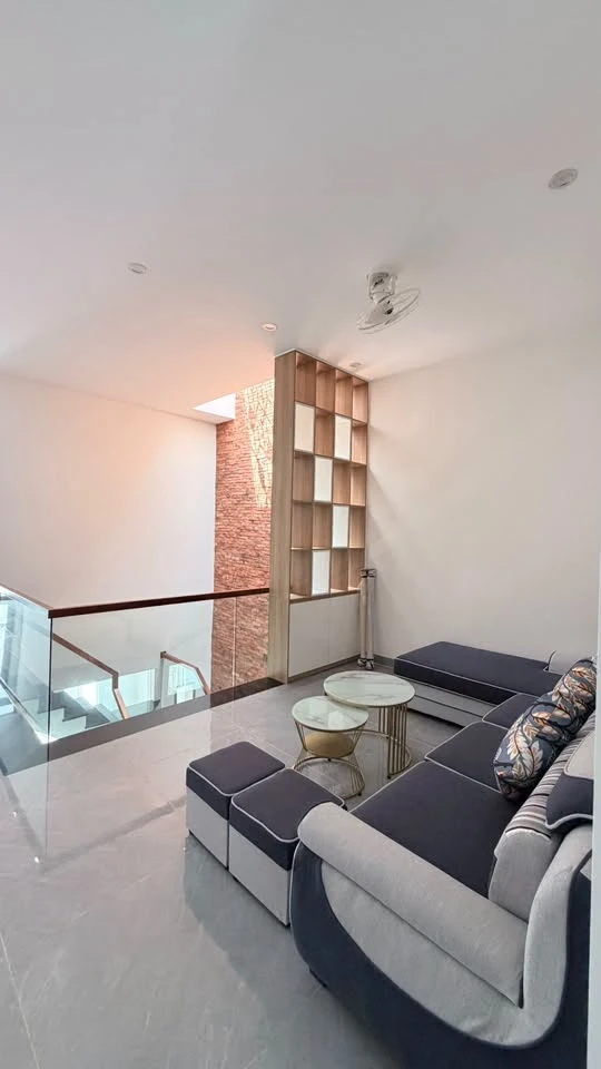 Bán nhà 3PN 97m² Phường Cẩm Thành 2 tỷ 1 - Ảnh 1