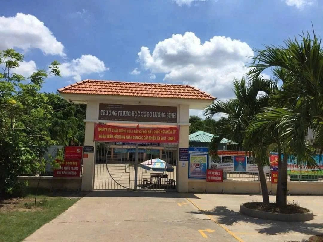 Bán lô đất 100m² giá 1,6 tỷ Bến Lức Long An - Ảnh 1
