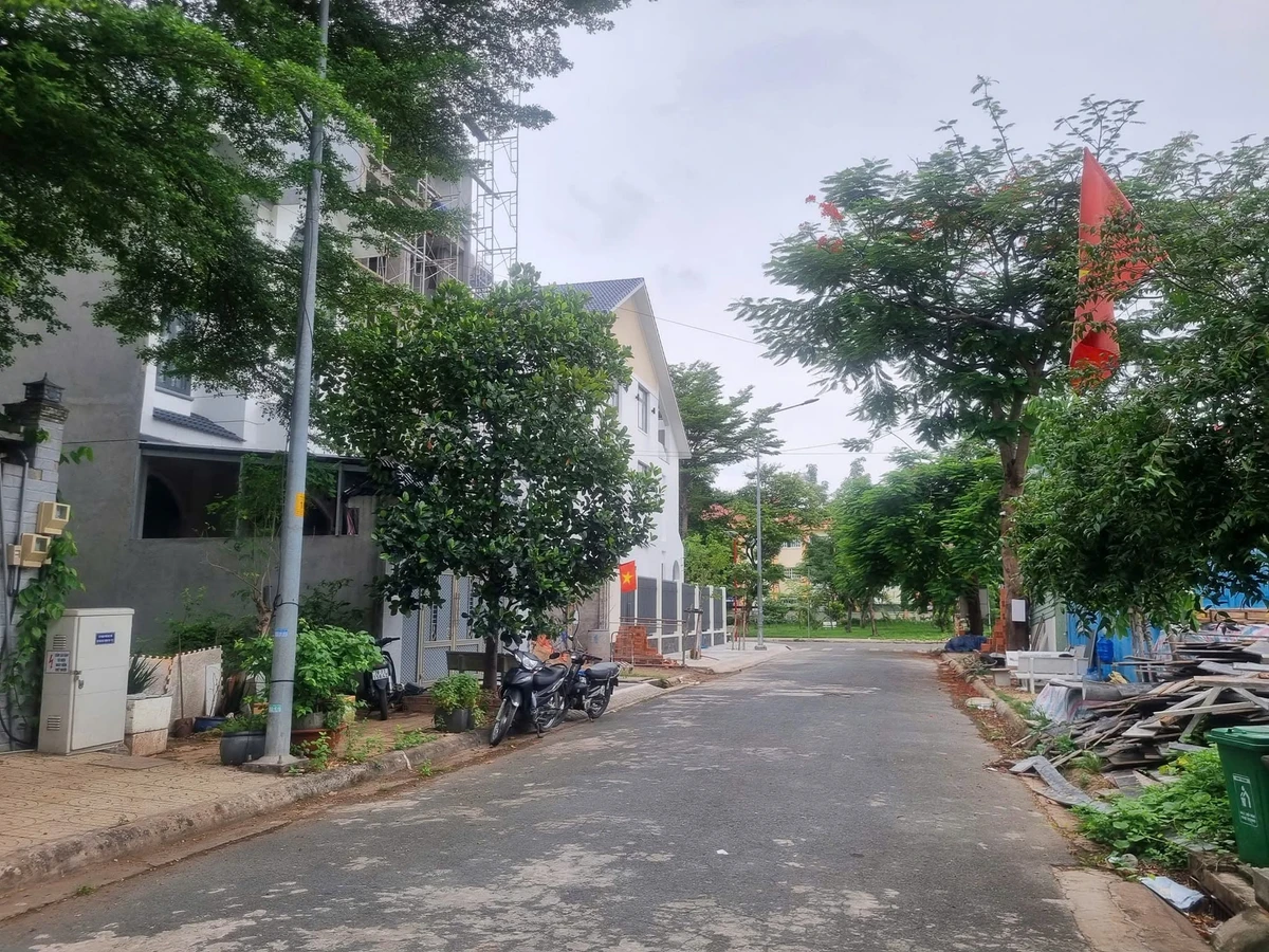 Bán đất Phước Long B Quận 9, 177m2, 14 tỷ, sổ riêng - Ảnh thu nhỏ 2