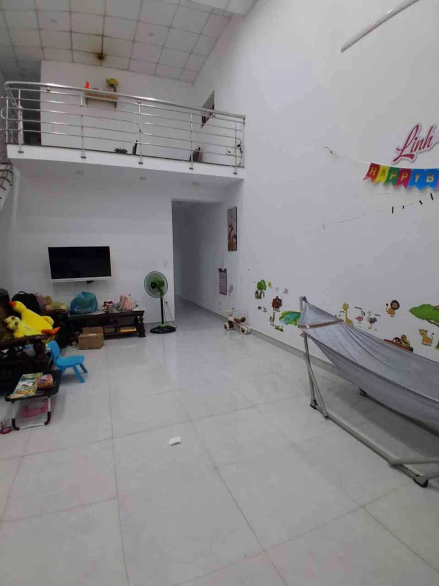 Bán nhà gác đúc 3PN 120m² gần bến xe trung tâm Đà Nẵng 4 tỷ - Ảnh thu nhỏ 3