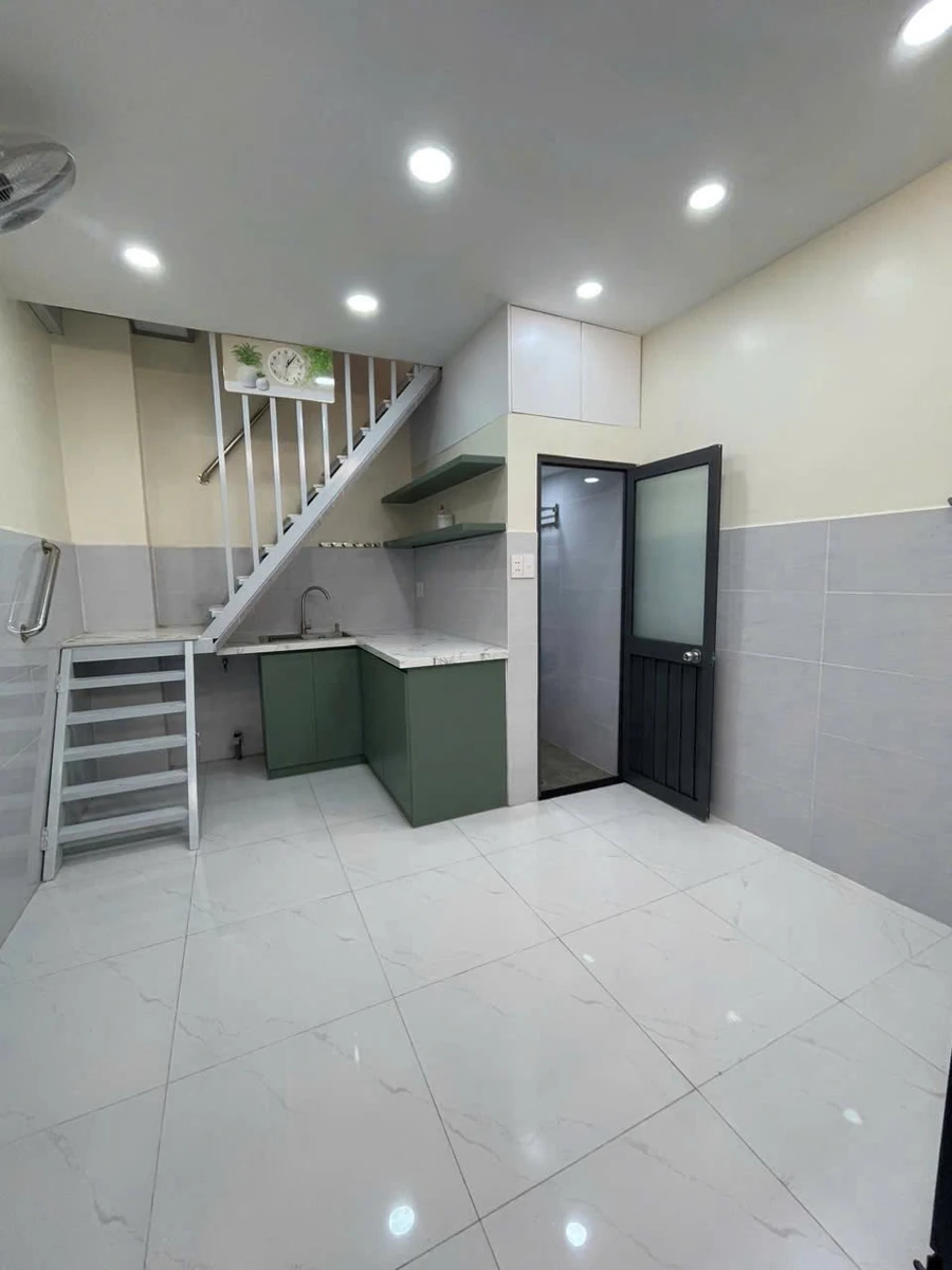 Bán nhà Quận 6 2.1 tỷ, 3.2×4m, 2 phòng - Ảnh thu nhỏ 3