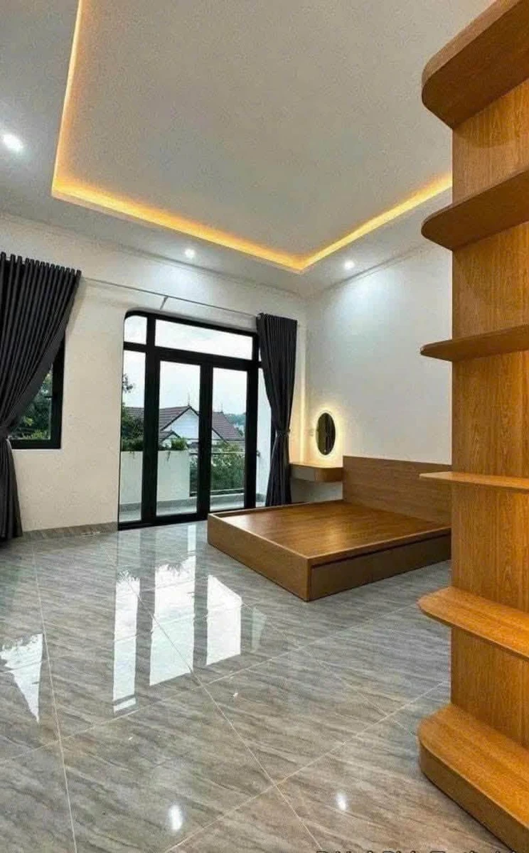 Bán nhà 2 lầu 90m2 sổ riêng gần KDL Bửu Long, giá 2 tỷ - Ảnh thu nhỏ 4