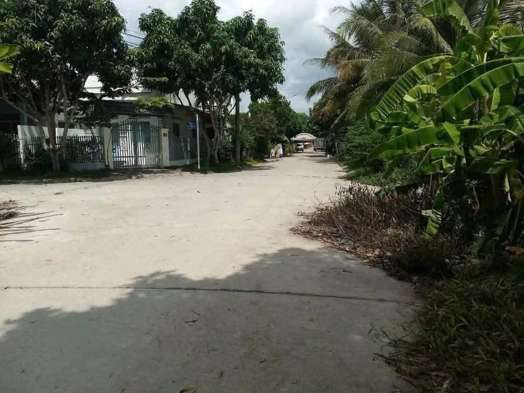 Bán đất nền mặt tiền đường Trần Nguyên Hãn, phường Vĩnh Lợi, Rạch Giá, 300m2, 700 triệu/nền - Ảnh 1