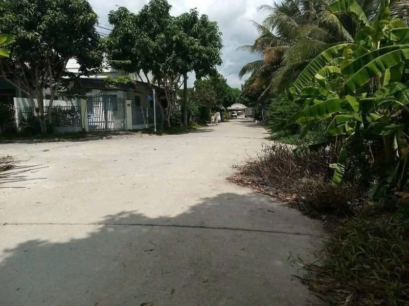 Bán đất nền mặt tiền đường Trần Nguyên Hãn, phường Vĩnh Lợi, Rạch Giá, 300m2, 700 triệu/nền