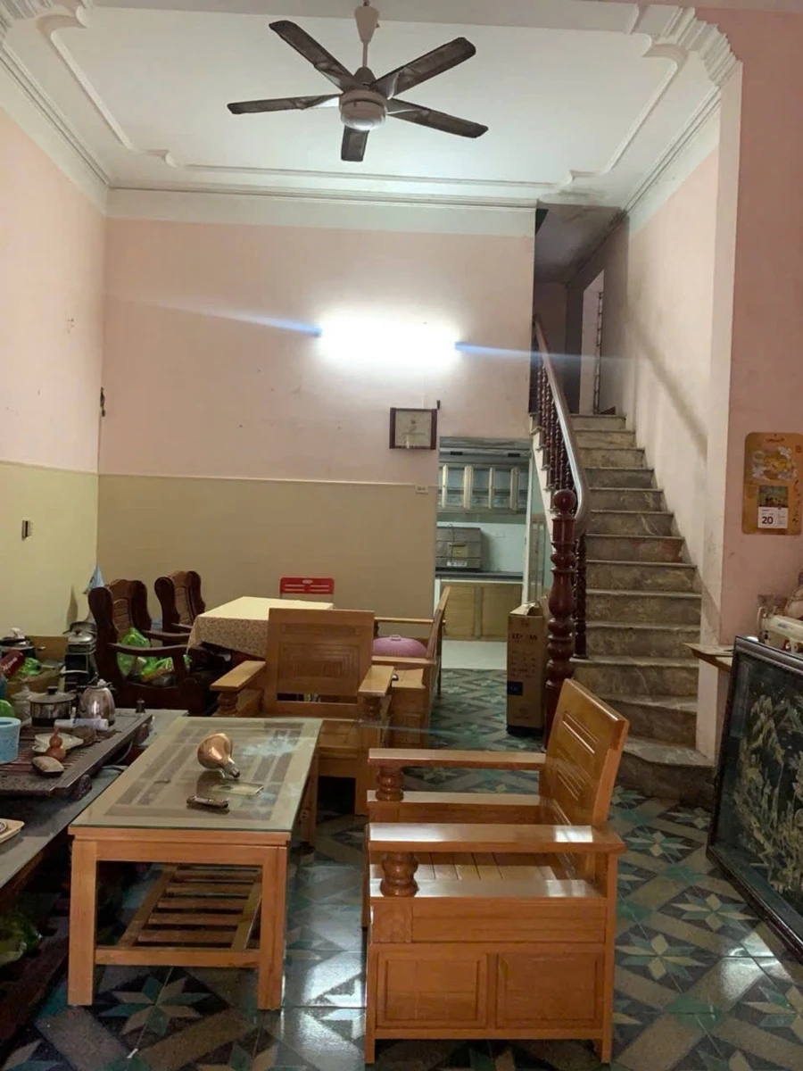Bán nhà 3 tầng 60m2 mặt ngõ ô tô Trần Nguyên Hãn Quận 12 giá 3 tỷ - Ảnh thu nhỏ 2