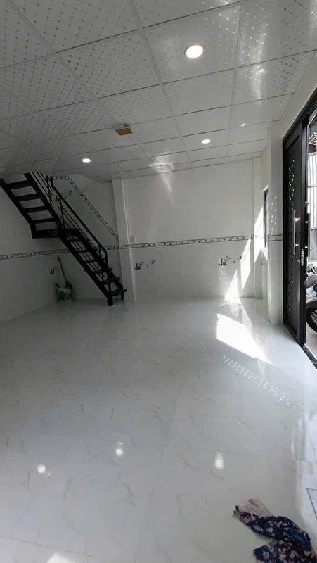 Nhà mặt tiền bán Nguyễn Khuyến 46m2, 2 tầng, 2 tỷ dat4tyquan12