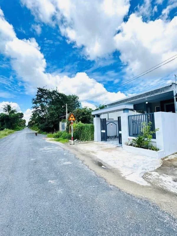 Bán nhà hẻm Trần Phú 180m² 2PN 2WC Tây Ninh 1.67 tỷ