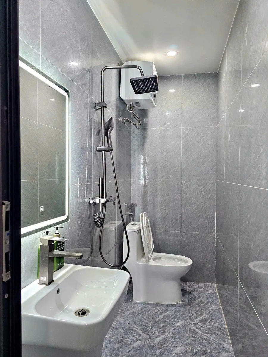 Bán nhà 3 tầng mới 30m2, 3 phòng ngủ gần Hồ Sen, phố Dư Hàng, Hải Phòng - Ảnh thu nhỏ 5