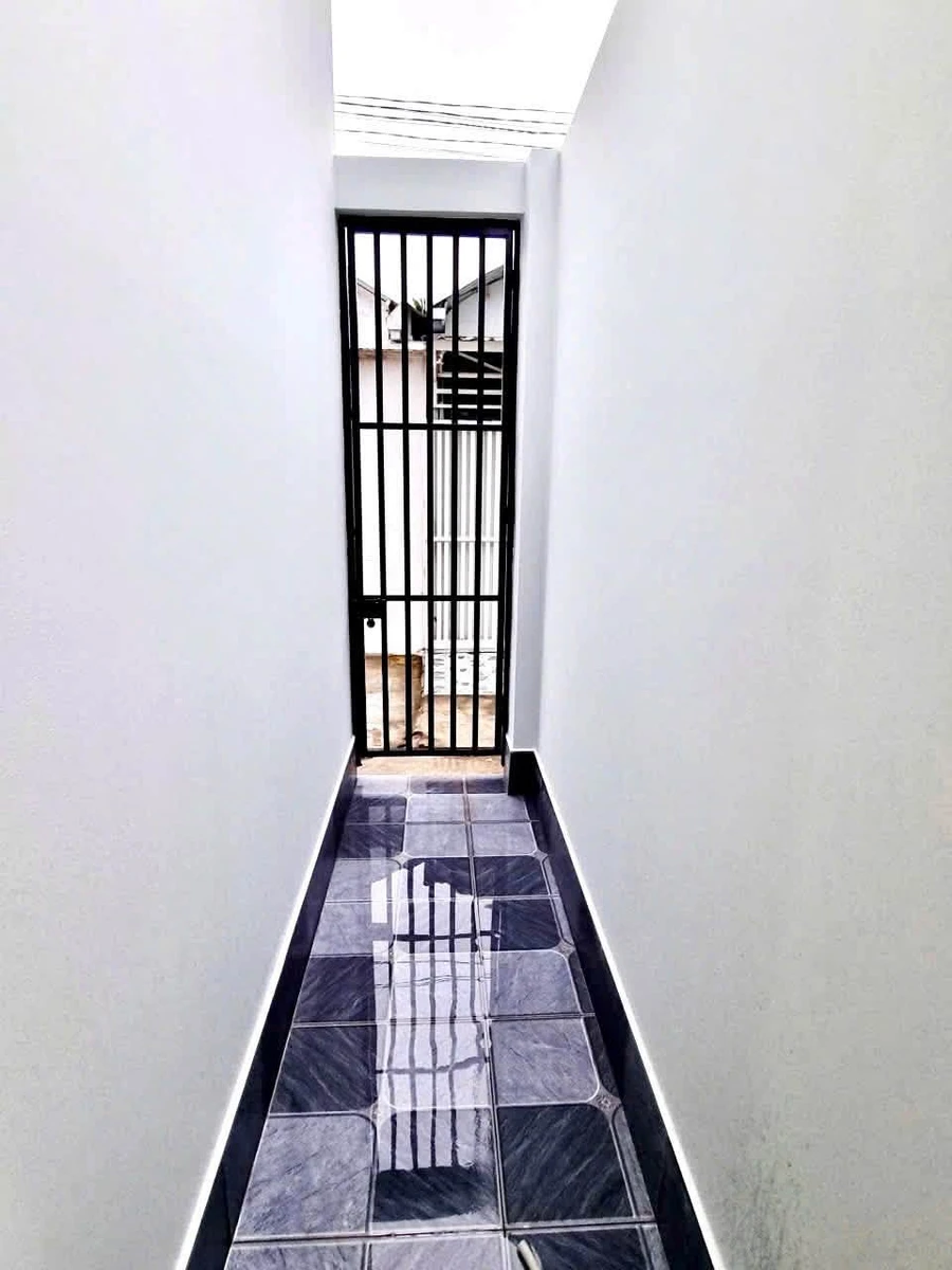 Bán nhà mới mặt tiền Trần Văn Cầu, 100m2, Bến Tre - Ảnh thu nhỏ 5