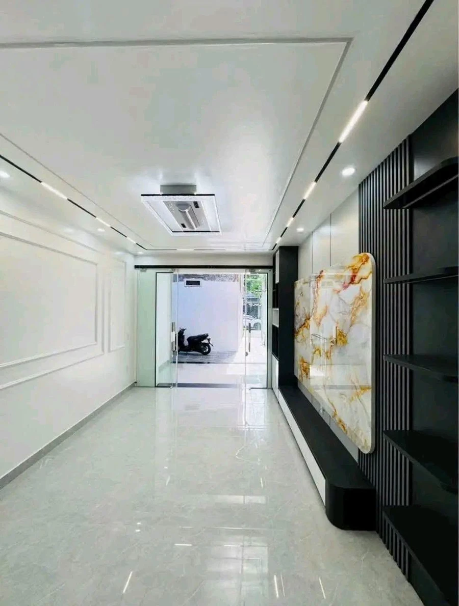 Bán nhà 2 tầng 40m² MT 4m Trần Nhân Tông Quận 1 - Ảnh thu nhỏ 5