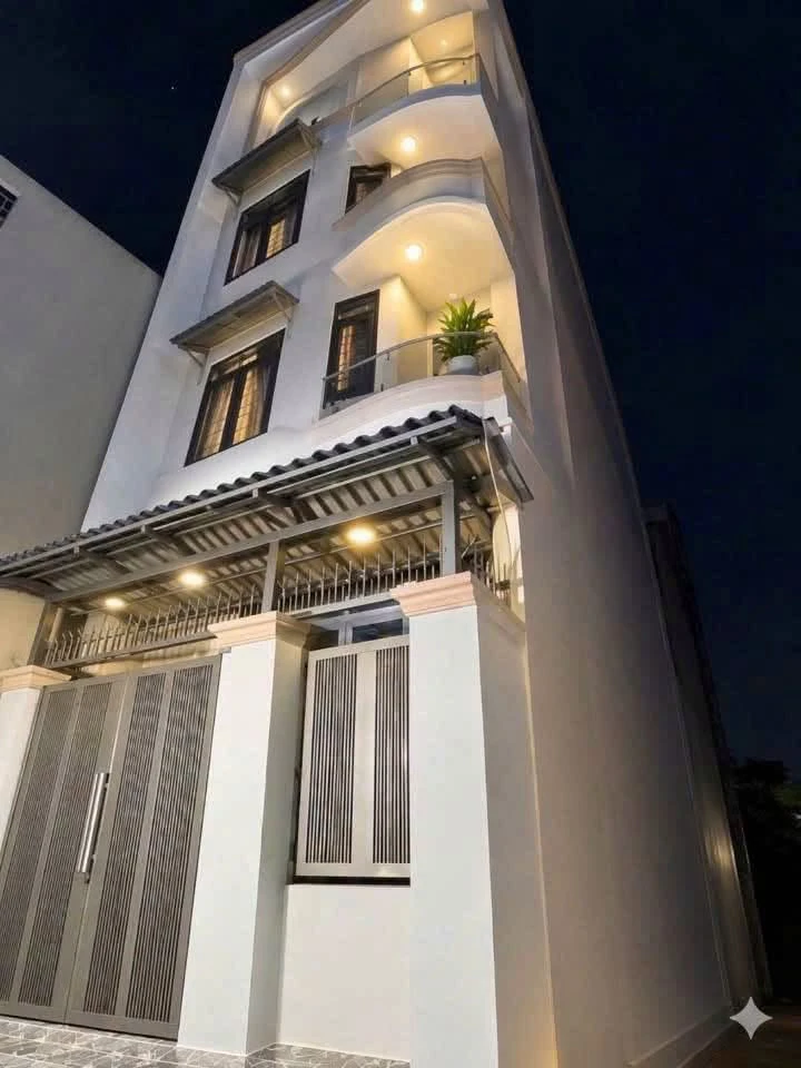 Bán nhà 5 tầng 54m² Linh Chiểu Thủ Đức, 6 tỷ - Ảnh 1