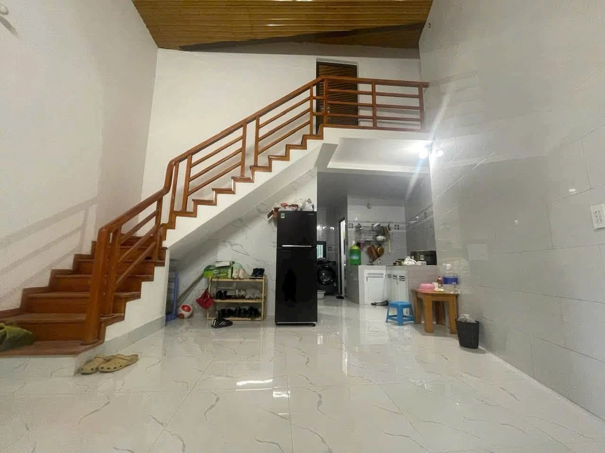 Bán nhà 1 trệt 1 lầu 48m2 Đà Lạt 800 triệu - Ảnh 1