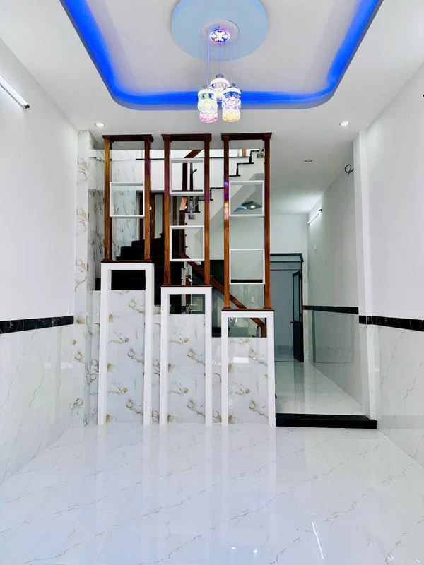 Bán nhà hẻm Trần Quốc Toản, Quy Nhơn, 46,6m2, 3PN 2WC, giá 2,4 tỷ