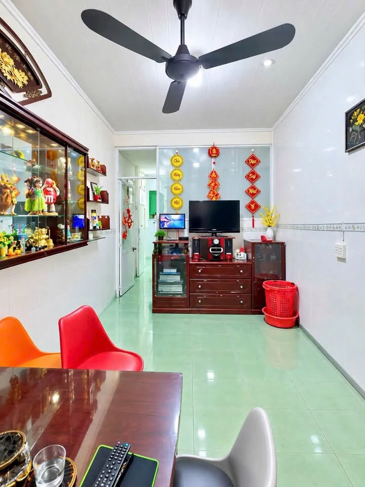 Bán nhà 5 phòng ngủ 40m2 Nguyễn Trãi Quận 1 - 6 tỷ - Ảnh thu nhỏ 2