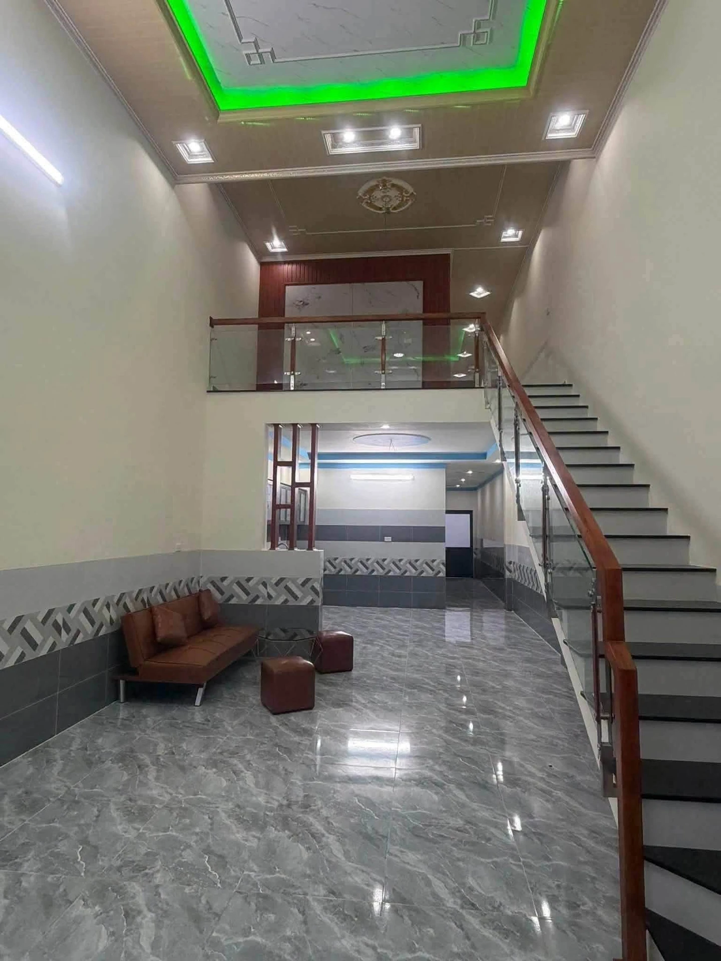 Bán nhà sổ riêng 125m2 3PN gần ngã tư Thu Hiền, Bình Minh, Đồng Nai giá 2,05 tỷ - Ảnh 1