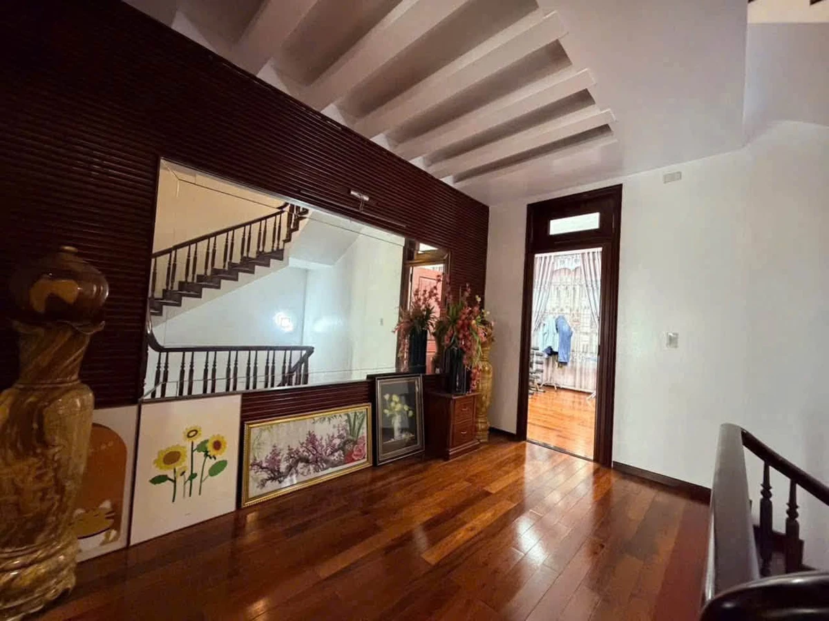 Nhà 4 tầng bán mặt tiền 7m, 126m² Lê Hồng Phong - Ảnh thu nhỏ 2
