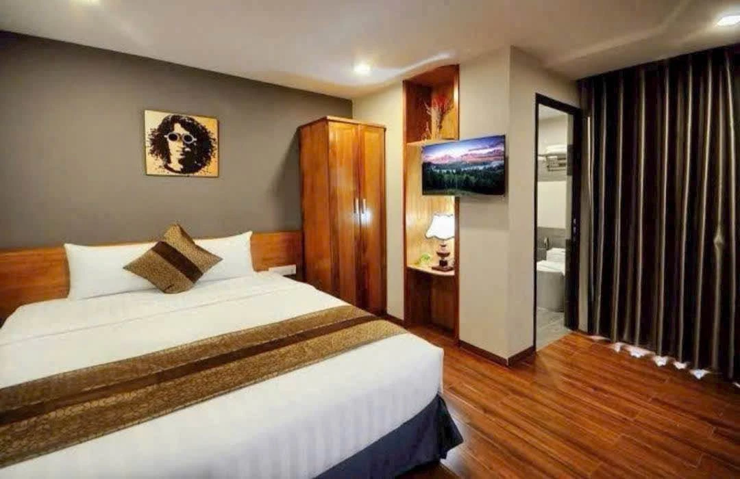 Bán khách sạn 8 tầng + hầm, 30 phòng, 123,5m² đường Lê Lợi, Nha Trang giá 50 tỷ - Ảnh thu nhỏ 2