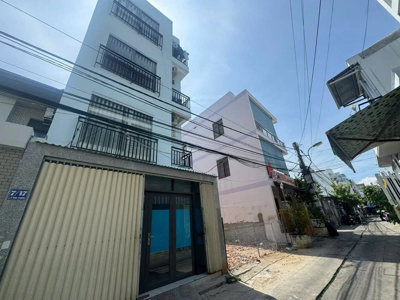 Bán đất gần biển Hòn Chồng 51,6m² 3 tỷ 6 Nha Trang