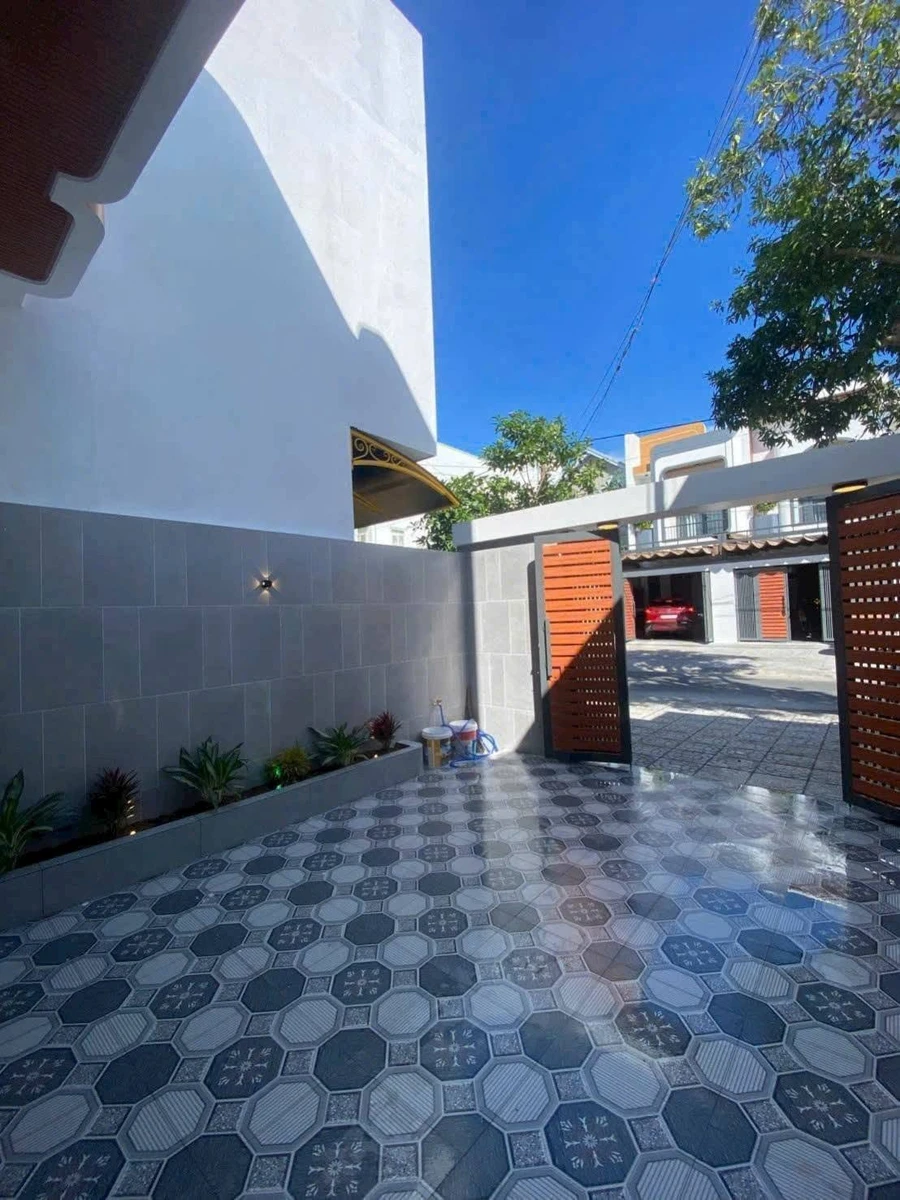 Nhà 1 trệt 1 lầu mặt tiền Lê Anh Xuân, 3PN, 108m², 3,15 tỷ - Ảnh thu nhỏ 3