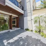 Bán nhà 3 tầng 100m² Hòa Xuân, full nội thất, 7 tỷ - Ảnh thu nhỏ 1