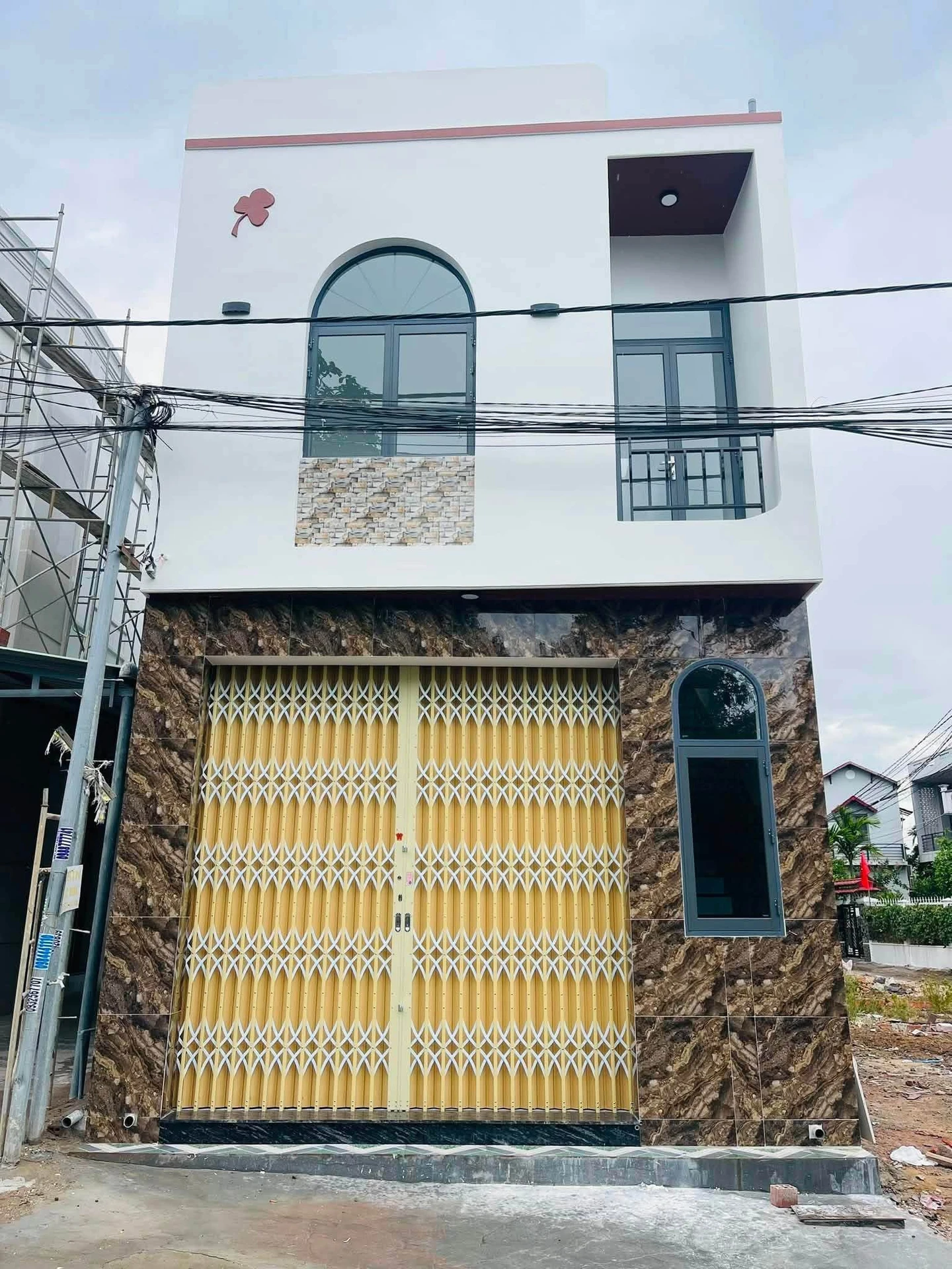 Bán nhà 2 phòng ngủ 43m2 Trần Quang Diệu Quận 1 - Ảnh 1